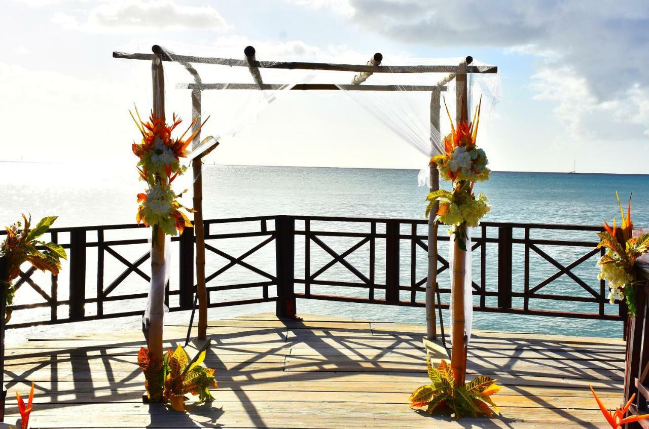 Calabash Cove Resort And Spa - Adults Only Gros Islet Exterior photo